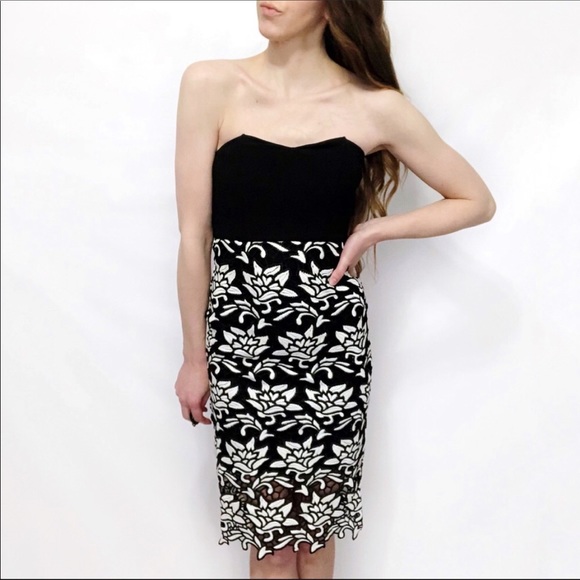 J.O.A. Strapless Floral Lace Midi Dress XS - Picture 5 of 12